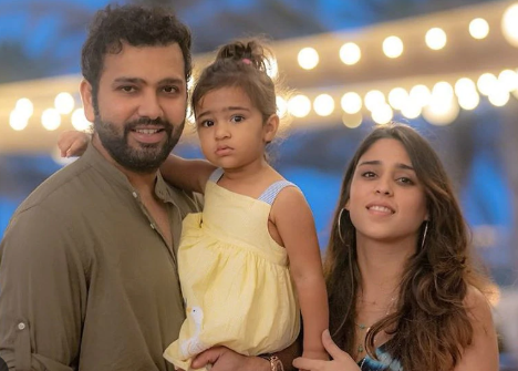 Rohit Sharma with Wife and Daughter